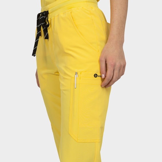 Медицински комплект BELLA - Buttercup Yellow цвят