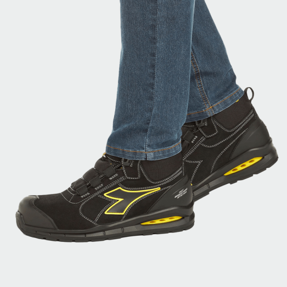 Hi work shoes with a toe cap RUN NET AIRBOX MASTER BOA MID S3S - Black color