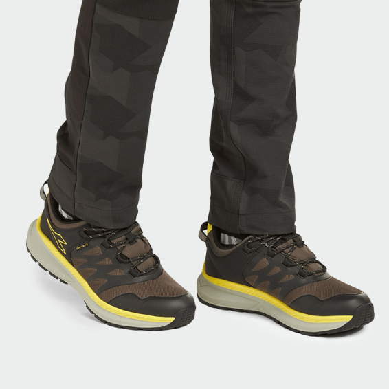 Low work shoes without a toe cap FREEDOM LOW O6 - Brown color
