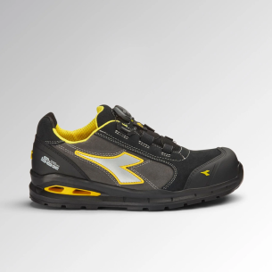 Low work shoes with a toe cap RUN A.BOX MASTER BOA LOW S3S - Black color