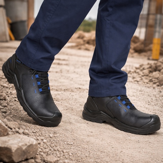 Safety shoes PANZER HI S7S - Black color