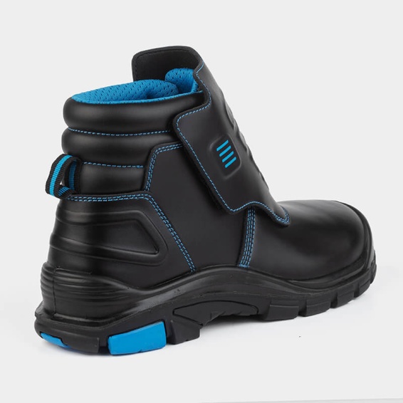 Работни обувки за заварчици с бомбе WELDER Pro HI S3 - Черен цвят